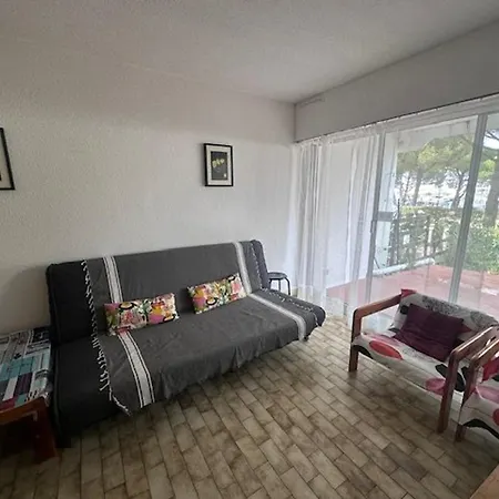 Studio-cabine 4 Pers, Terrasse, Jardin, Parking, Animaux Admis - Fr-1-731-99 Le Grau-du-Roi